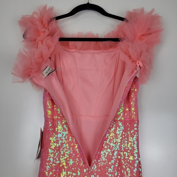 NWT Pear Culture Juniors Tulle-Trim Off-The-Shoulder Sequin Gown in Coral Size 9 - Picture 9 of 12